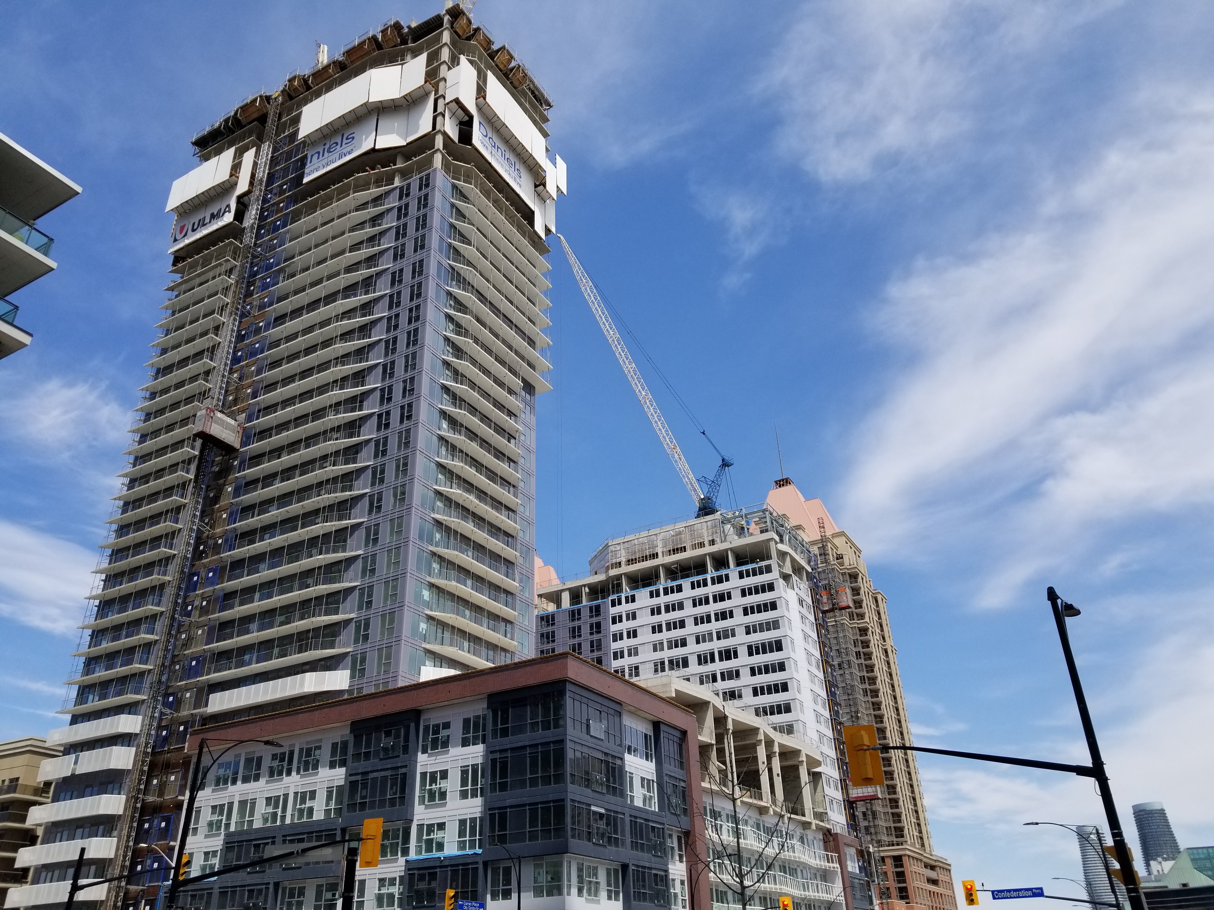 daniels-wesley-condos-square-one-mississauga-2 daniels-wesley-condos-square-one-mississauga-2 New Condos in Square One, Mississauga: 2020 Update daniels wesley condos square one mississauga 2