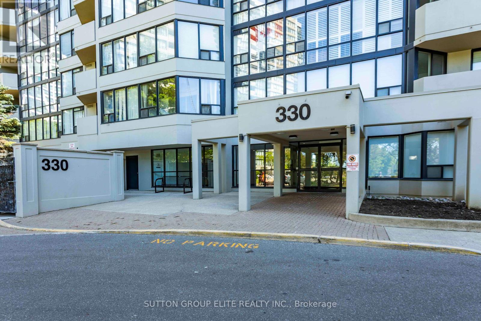 1206 - 330 RATHBURN ROAD W